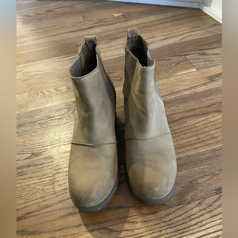 Women’s Sorel booties